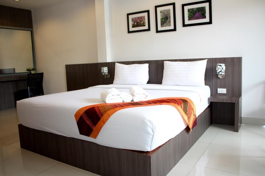 P-Residence Hat Yai Exteriör bild