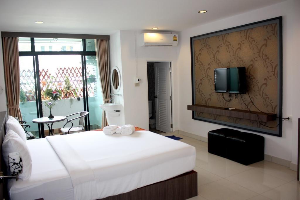 P-Residence Hat Yai Exteriör bild