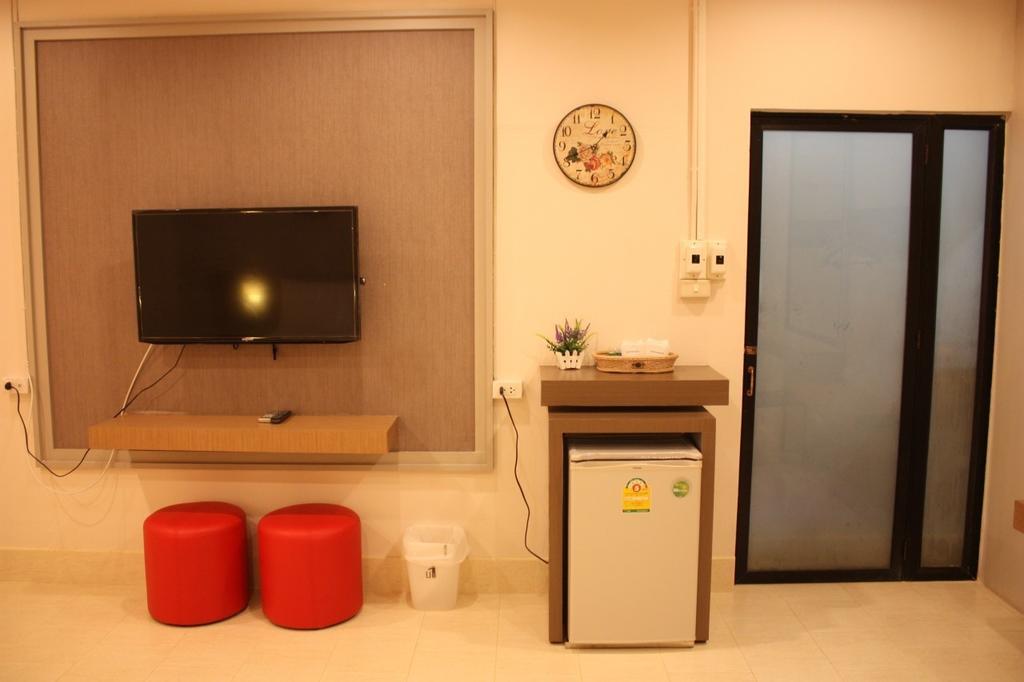 P-Residence Hat Yai Exteriör bild