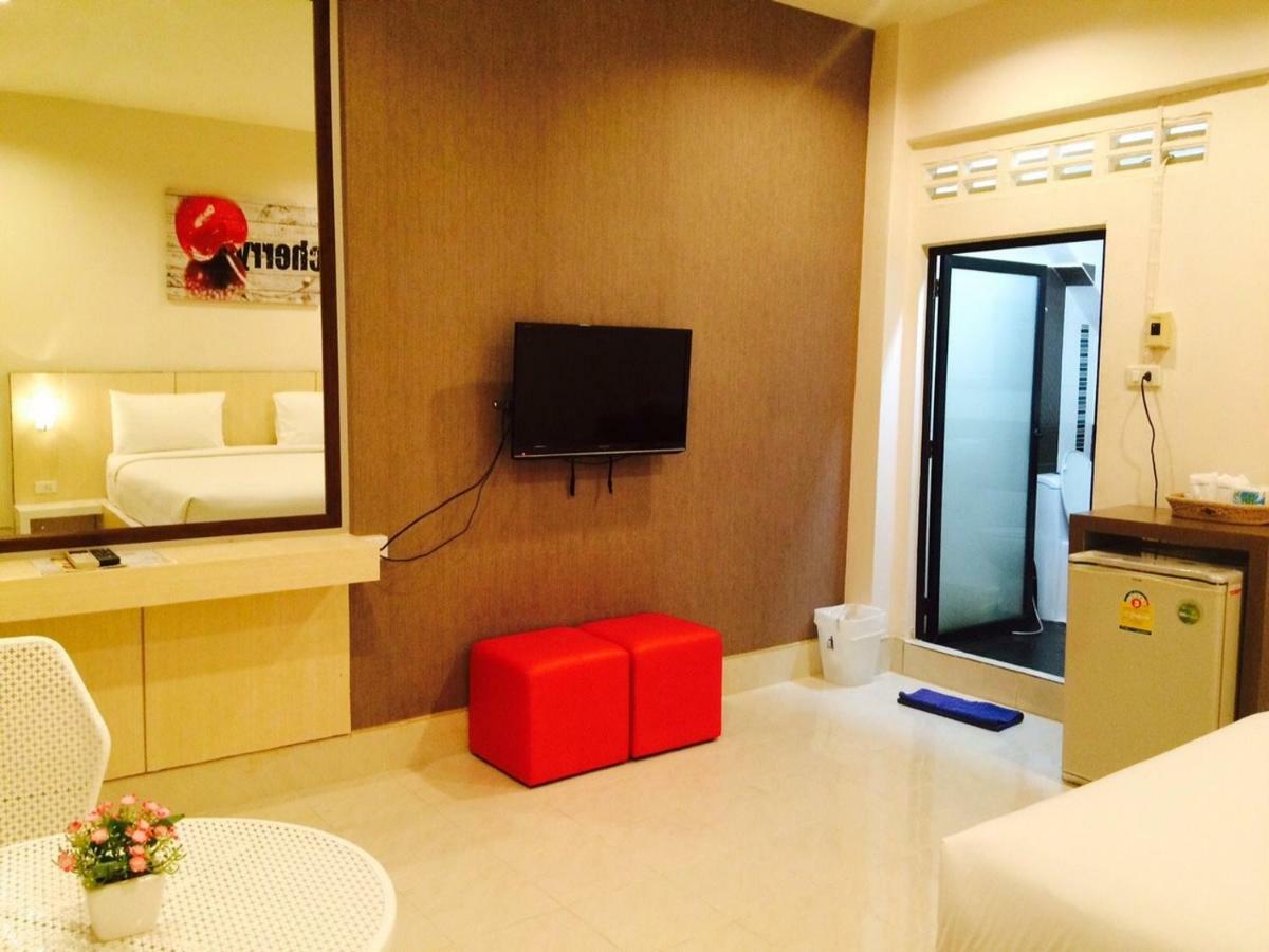 P-Residence Hat Yai Exteriör bild